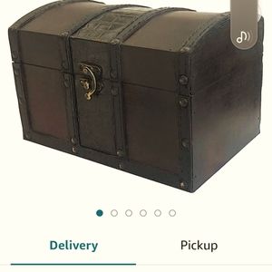 Meet your Posher, Nailsbyclive